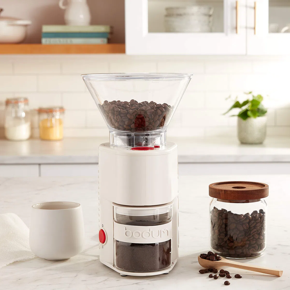 Bodum BISTRO Burr Grinder, Electronic Coffee Grinder with Continuously Adjustable Grind, White
