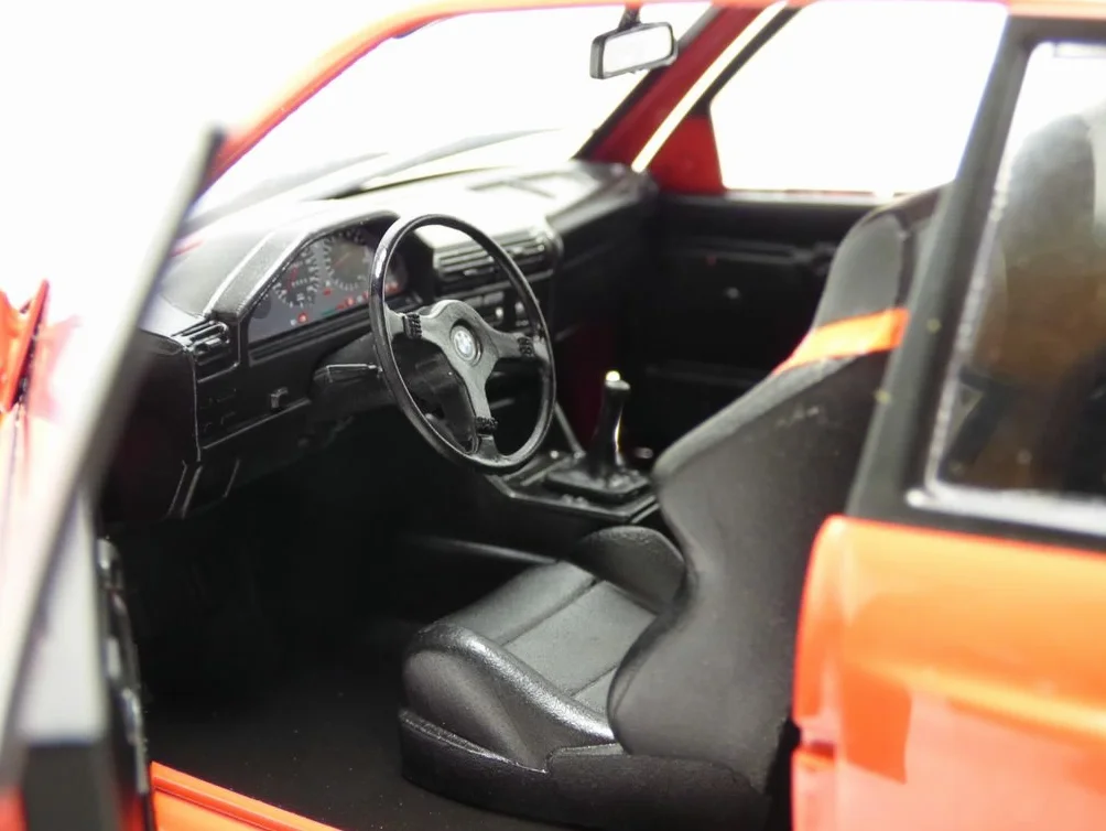 Solido – BMW M3 E30-1990 Coche en Miniatura de colección, 1801502, Rojo, unisex adulto.