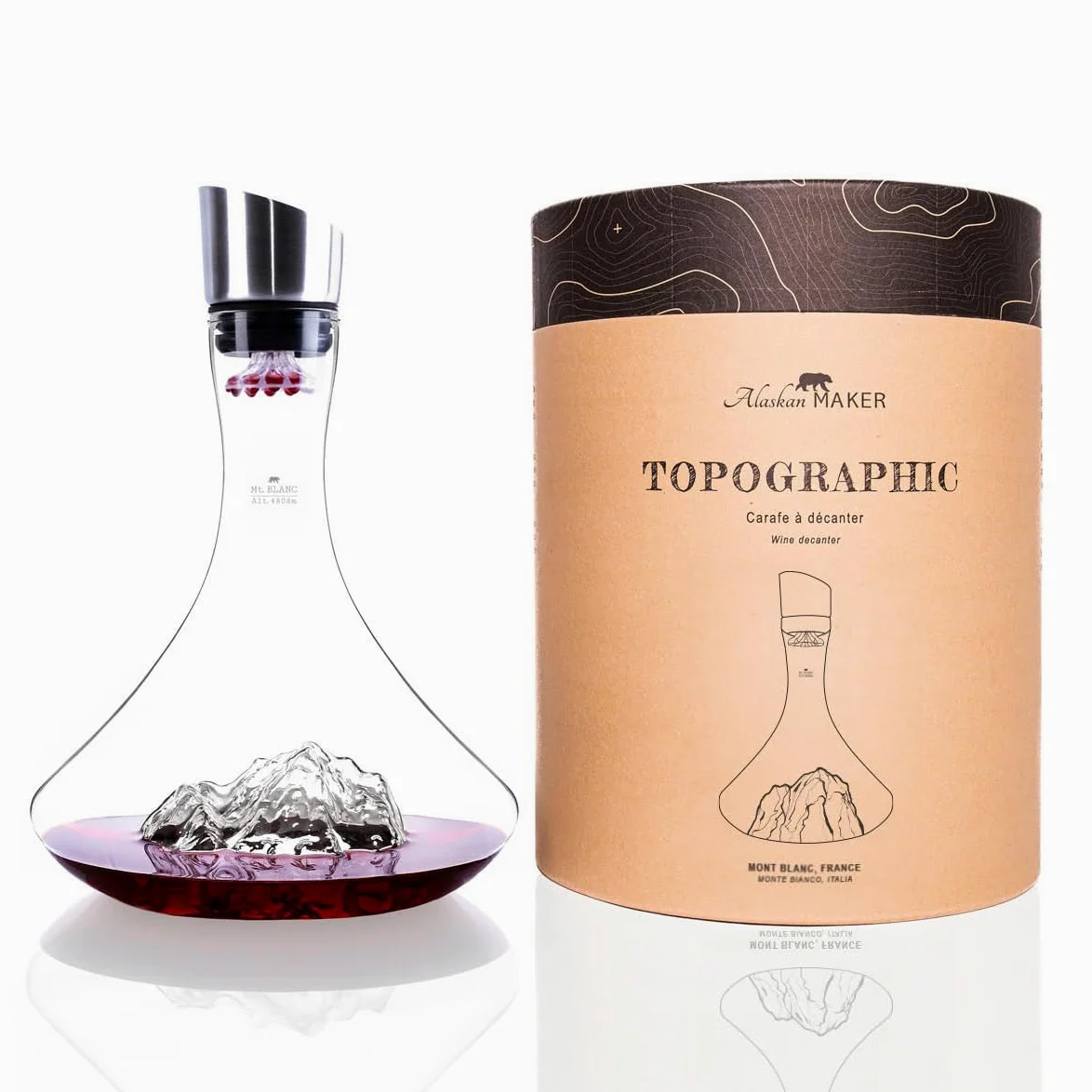 Decantador de vino 1.8 L | Vidrio cristalino de soplado artesanalmente con montañas en relieve | Tapón 3 en 1 (filtro, aireador y pico vertido) (Mont Blanc)