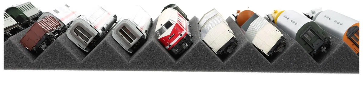 Feldherr EUMFJLA01 Zugliege - H0 Gauge - 9 compartments for Model Railway locomotives, Wagons and Vehicles, Amount:2 pcs.