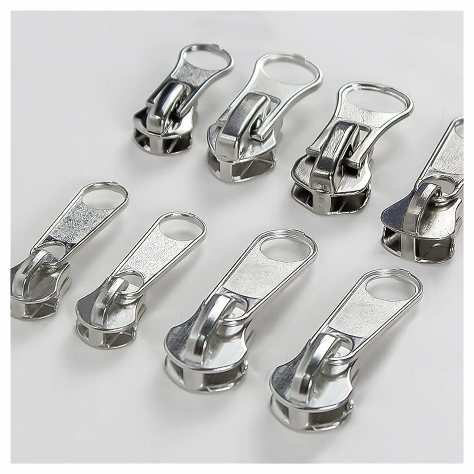 Tirones para deslizamientos de cremallera de metal Cremallera metálica de resina de nailon for chaqueta, vestido, equipaje, Kit de reparación de cabezal de cremallera metálica(KY378Silver,SLIDERFORMET
