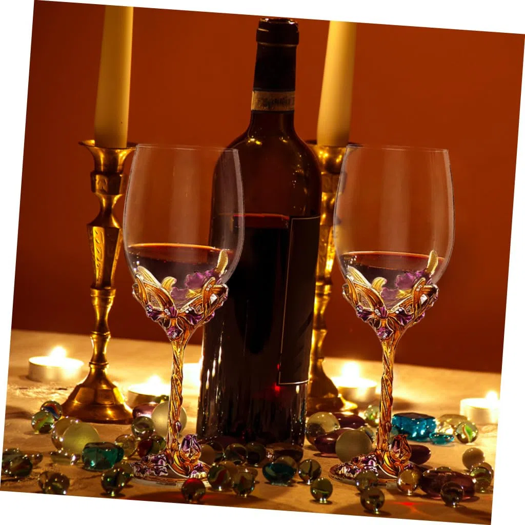 DOITOOL Copas de Vino Esmaltadas Doradas 2 Piezas Cristal Diseño de Flor Iris Copas para Whisky y Bodas Vaso Decorativo para Bar y Hogar Cristalería para Eventos y Regalos