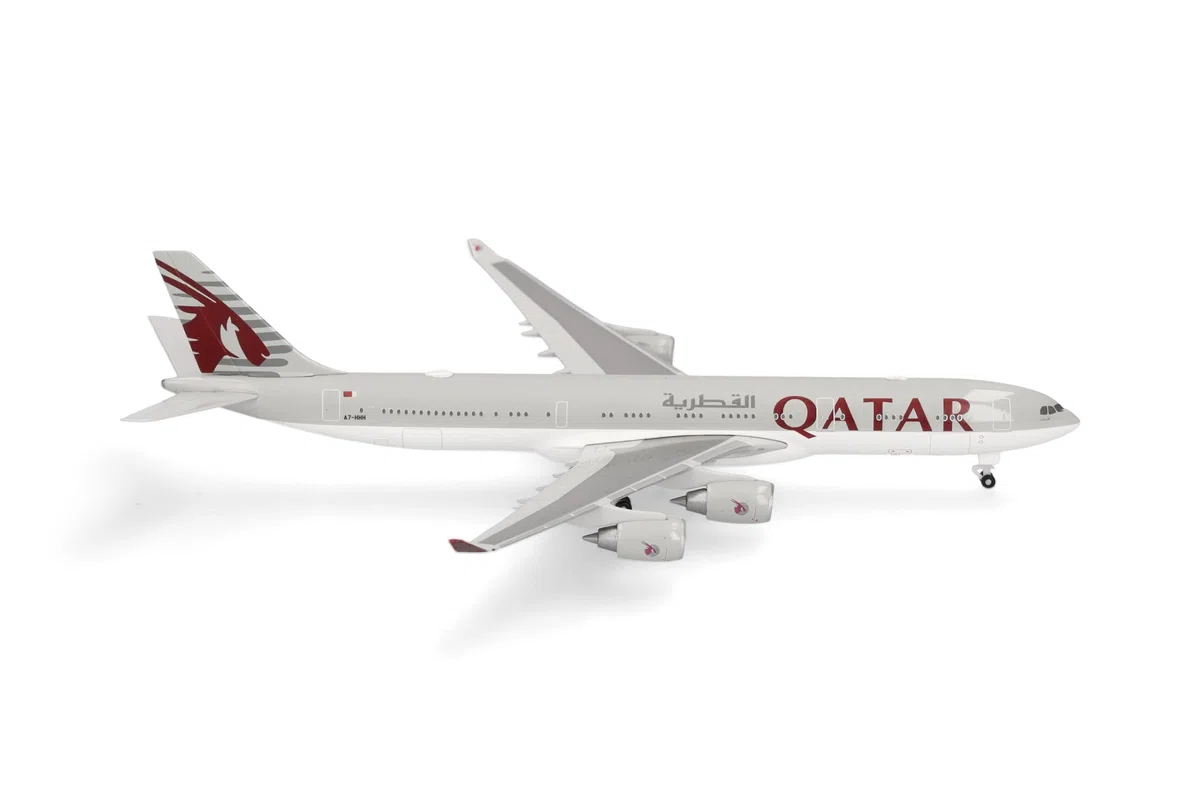 Herpa Miniatura del avión Qatar Amiri Flight Airbus A340-500, Escala 1/500, Modelo prefabricado, maqueta de colección, modelismo, avión sin Soporte, Figura Metal