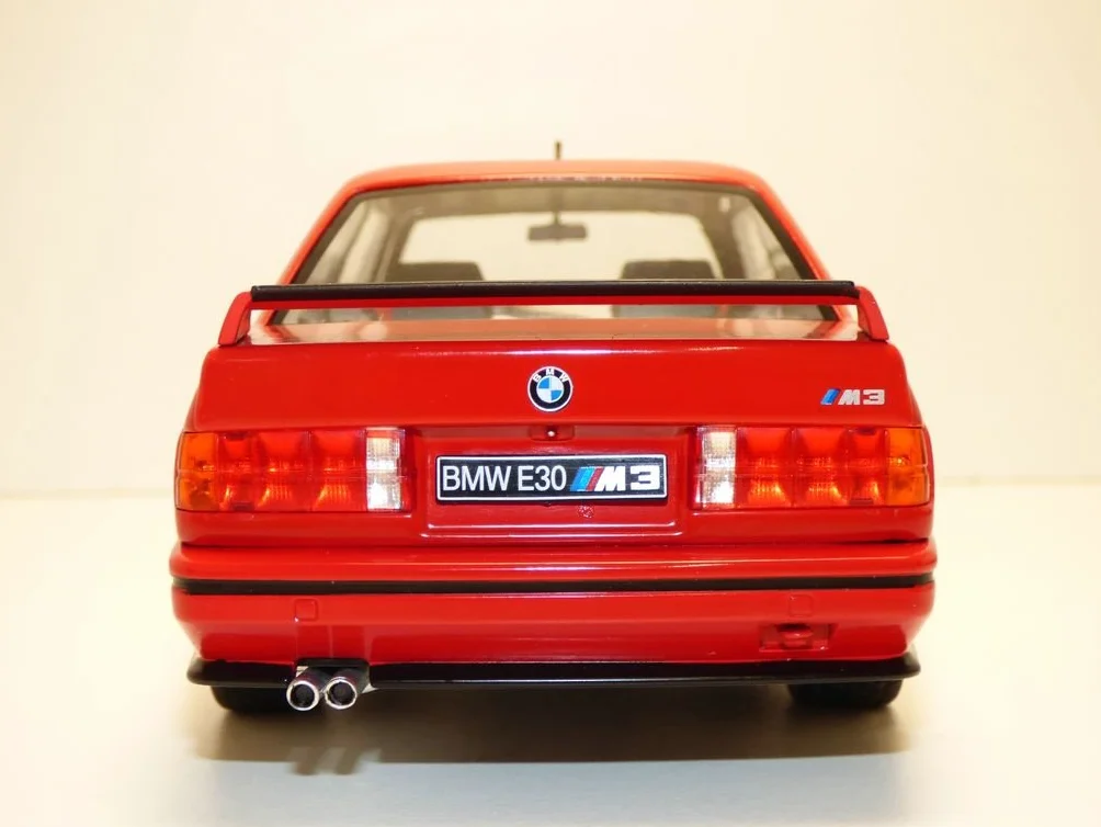 Solido – BMW M3 E30-1990 Coche en Miniatura de colección, 1801502, Rojo, unisex adulto.