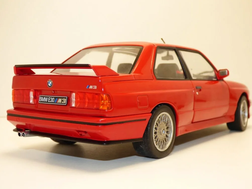 Solido – BMW M3 E30-1990 Coche en Miniatura de colección, 1801502, Rojo, unisex adulto.