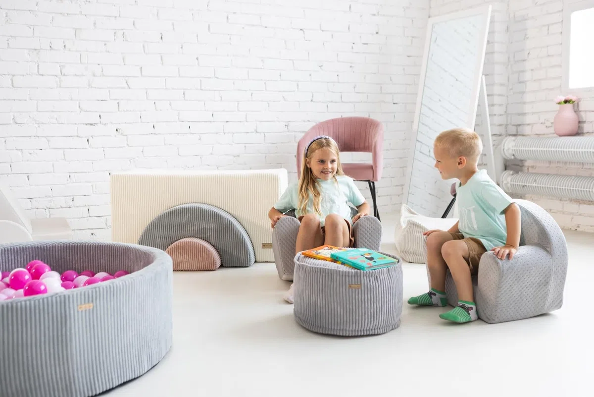 Sillón acolchado para los niños cómodo ligero, guarderías, salas de juego (color: verde menta (pana))