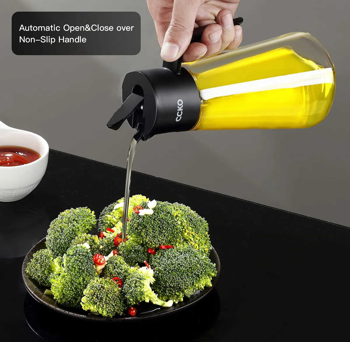 CCKO Botella dispensadora de aceite de oliva de 538 ml para cocina de cocina, dispensador de aceite de cocina sin goteo, apto para salsa de soja, jarabe, vinagre, aderezo de ensalada (negro)