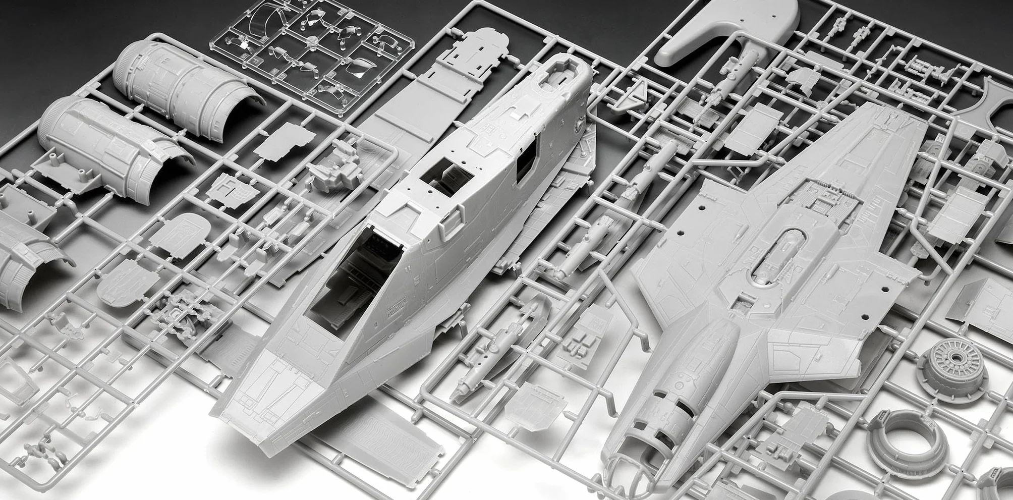 Revell 06747 Star Wars The Mandalorian and Grogu Movie: Razor Crest escala 1:72 - Kit de modelo de plástico sin construir/sin pintar