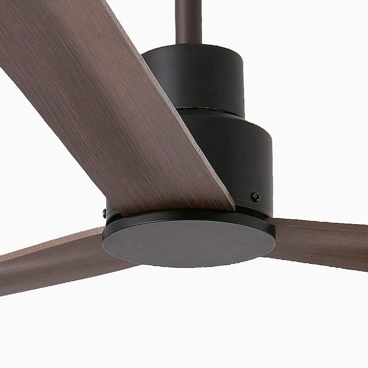 FARO BARCELONA 33478 - NASSAU Ventilador de techo sin luz, cuerpo de acero palas de plywood con motor DC