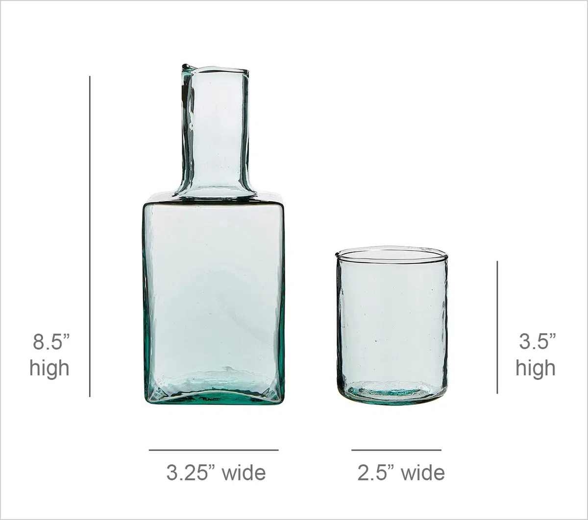 Santa Barbara Design Studio Juego de vasos decantadores y jarra y vaso para beber, 21.6 cm de alto, vidrio martillado