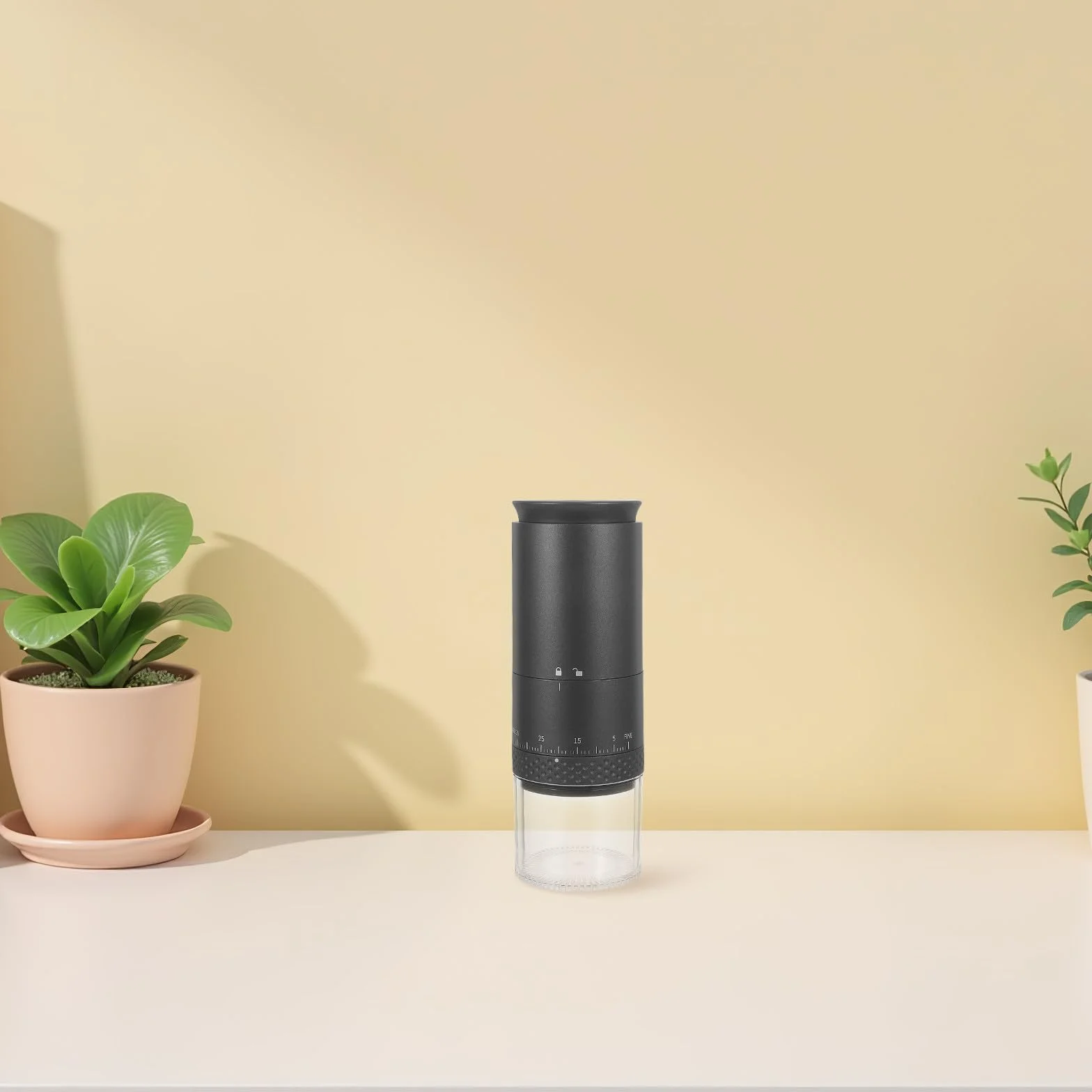 Ipetboom Molino Eléctrico para Café Silencioso con Capacidad de 25g de Granos y Recipiente de 50g, Diseño Compacto en Abs para Uso Doméstico y Apartamentos Pequeños