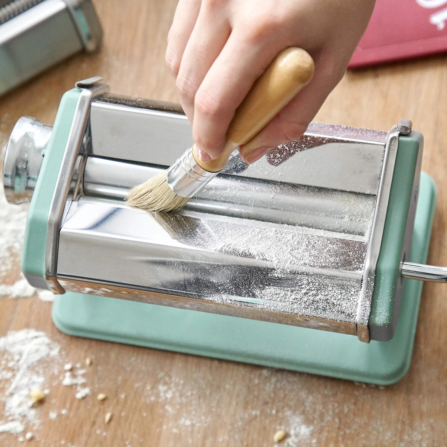 SPRINGLANE Máquina de fideos manual Nonna con Accesorio para linguine, Acero inoxidable, Máquina para hacer pasta, incluye secador de pasta y 3 accesorios para cortar espaguetis, lasaña, tallarines