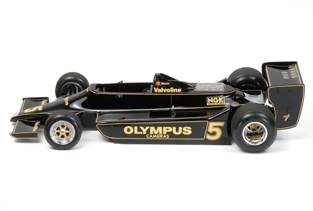Tamiya 20060 - Maqueta de coche Lotus tipo 79 1978 escala 1/20