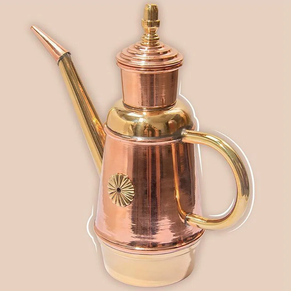 Botella Dispensadora de, Aceitera de Cobre Hecha A Mano, Estilo Retro Clásico Europeo, Vinagrera Antigoteo para Uso Diario.
