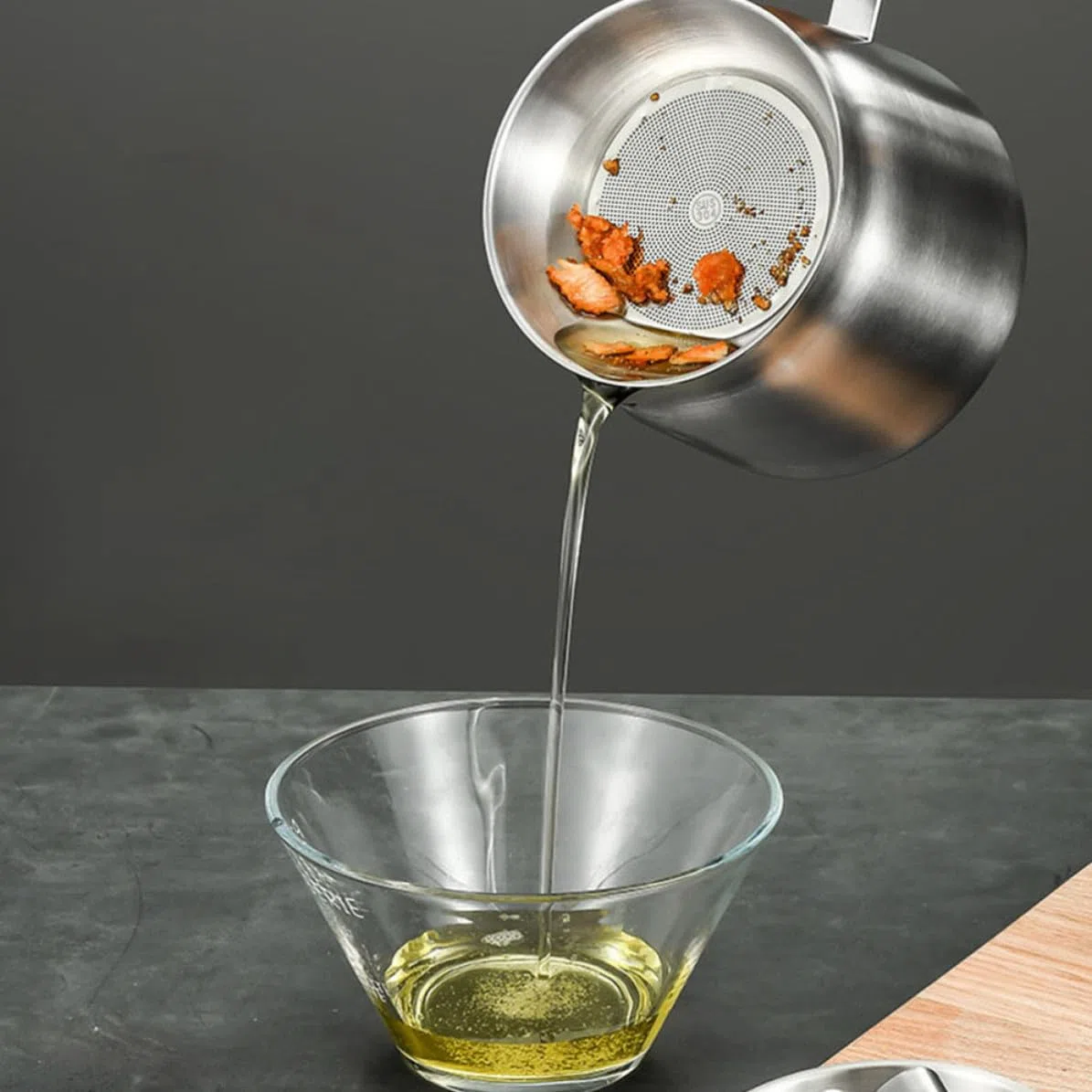 DOITOOL Colador de Filtro Aceite Inoxidable de Acero Cocina de 304 y Capacidad de 2l, Diseño Almacenamiento para Uso Doméstico