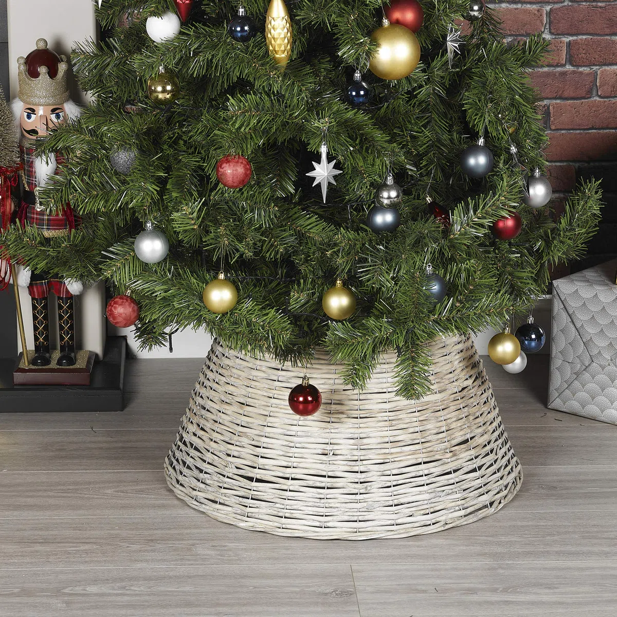 URBNLIVING - Soporte para árbol de Navidad, base de mimbre, sauce navideño (blanco)