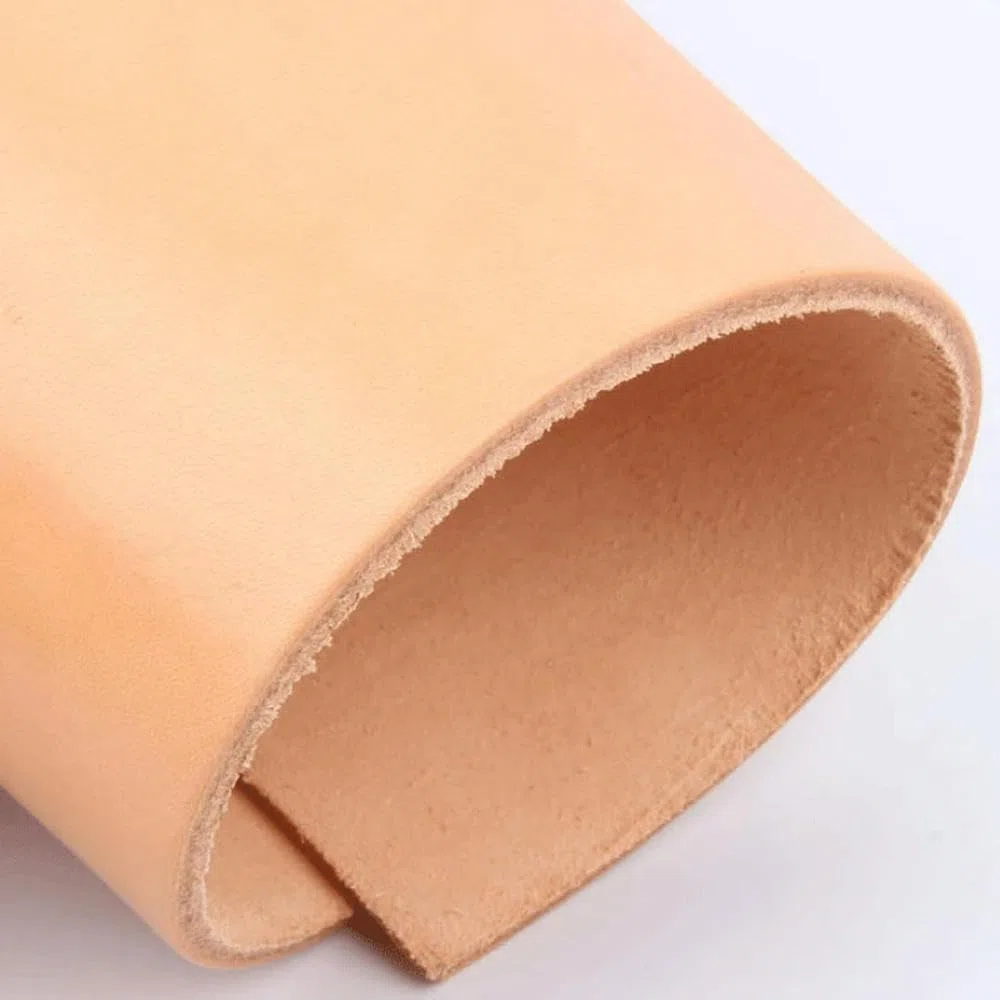 MAIYO Tela de Cuero Genuino de 3mm de Espesor, Cuero de Vaca Vintage, artesanías de Cuero curtido Vegetal, Piel de Vaca Real, Tira de Piezas de Grano Completo