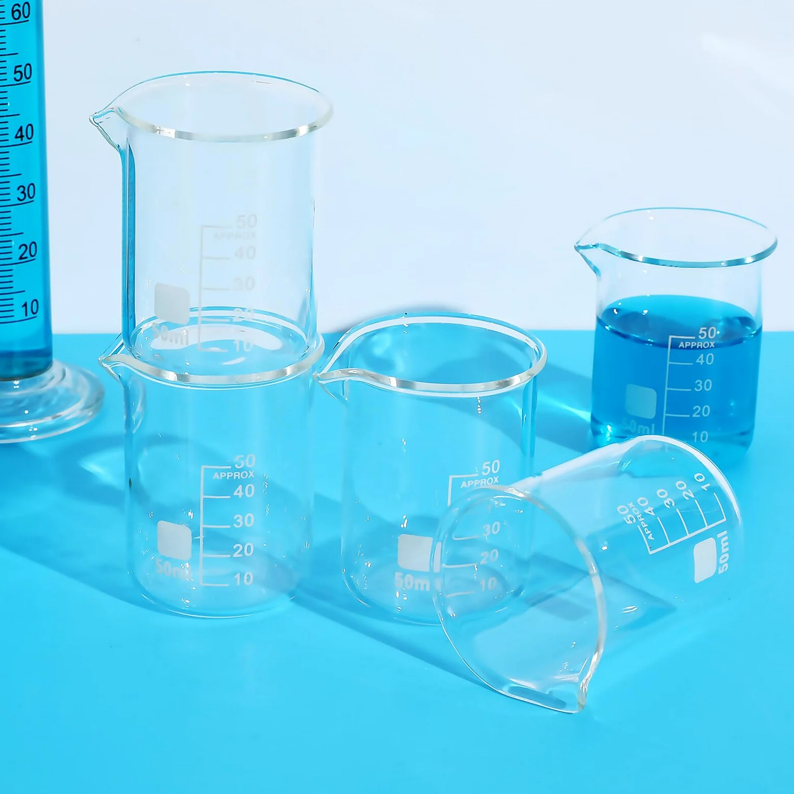 Uonlytech Vasos de Precipitados de Vidrio Graduados 50 Ml 20 Unidades Material de Laboratorio Transparente Boquilla Resistentes al Calor para Experimentos Científicos y Medición Precisa