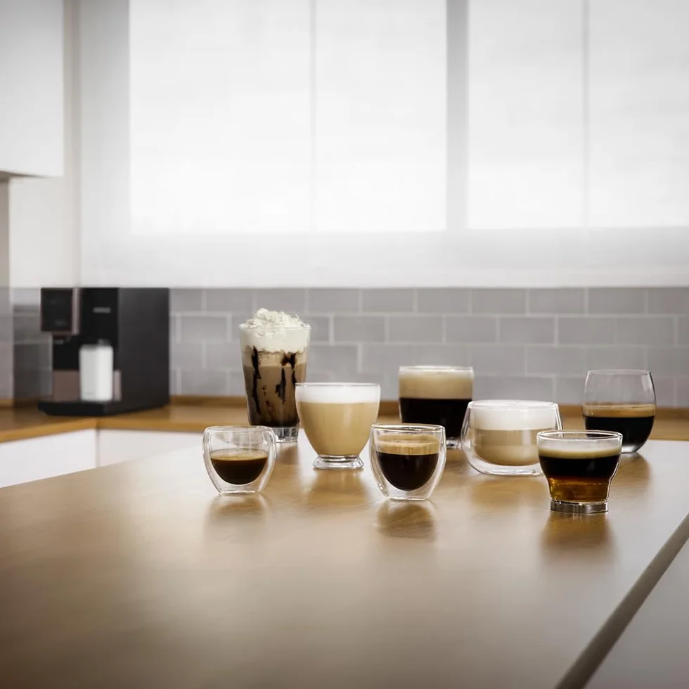 Cecotec Cafetera Superautomática Compacta con Wifi Cremmaet Compactccino Connected Black Rose. 1350W, 19 Bares, Pantalla TFT y APP, Molinillo, Tanque de Leche 400ml y 1L de Agua