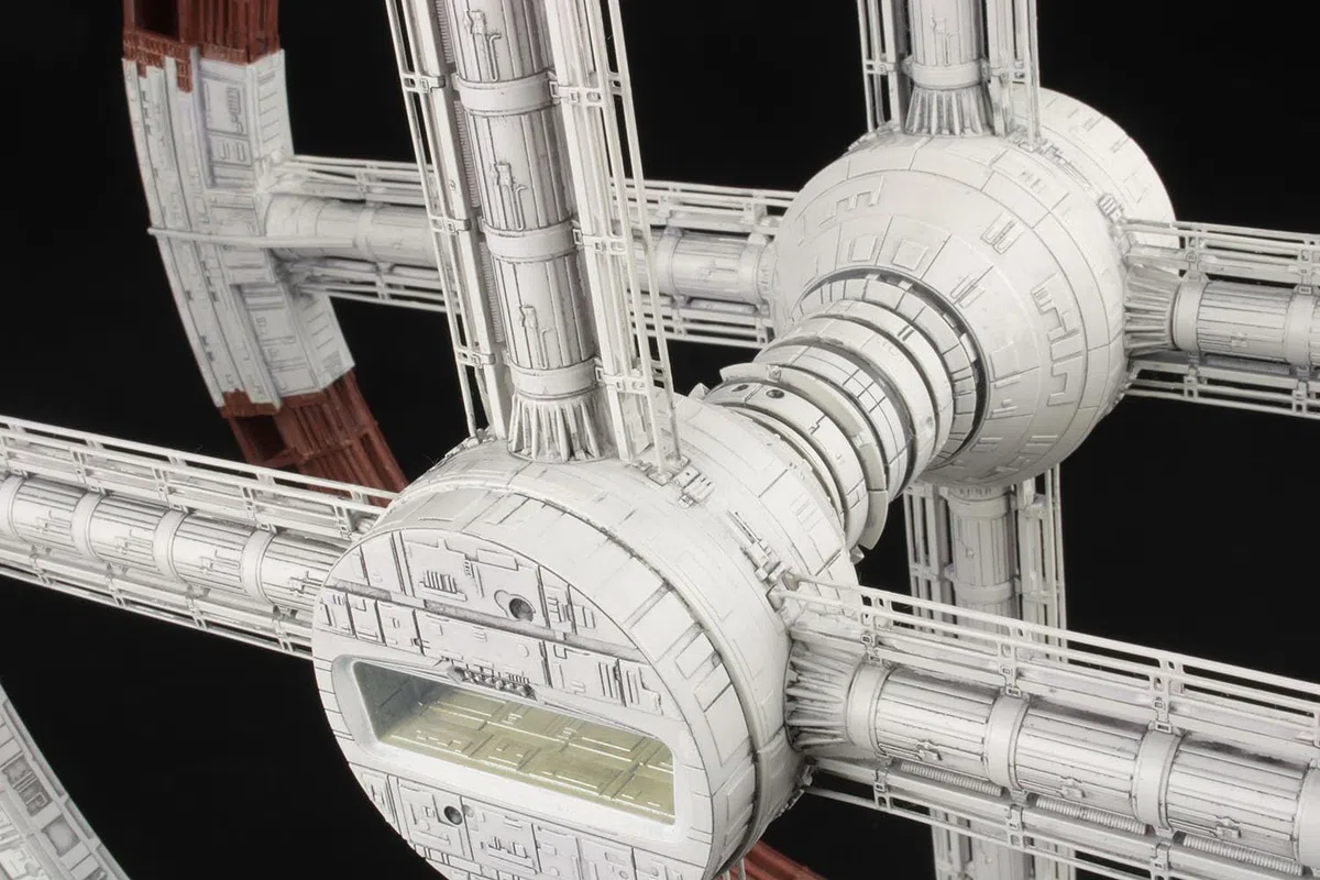 Moebius Models 2001 A Space Odyssey - Estación espacial escala 1:2600 desde (kit de modelo)
