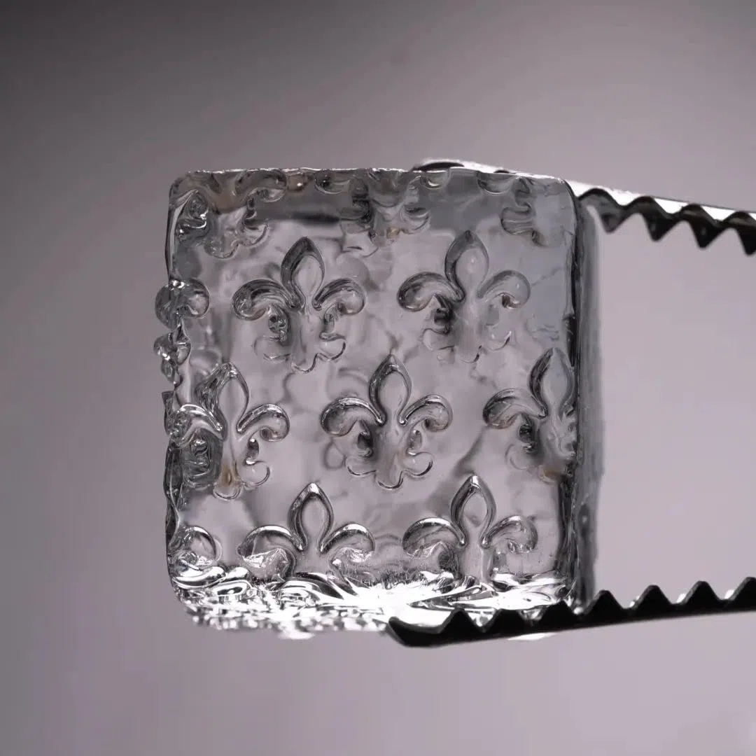 Kidia, Molde de Hielo de latĳn con Caja de Madera, Negro, 20 x 11 cm