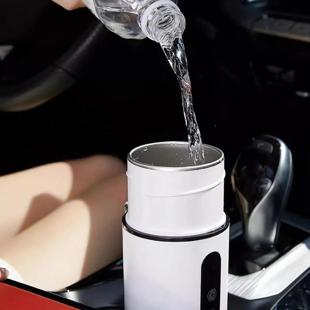 Hervidor eléctrico para coche de 12 V/24 V, portátil, de viaje, de acero inoxidable apto para uso alimentario, fácil de transportar, ideal para viajes, camping y coche.