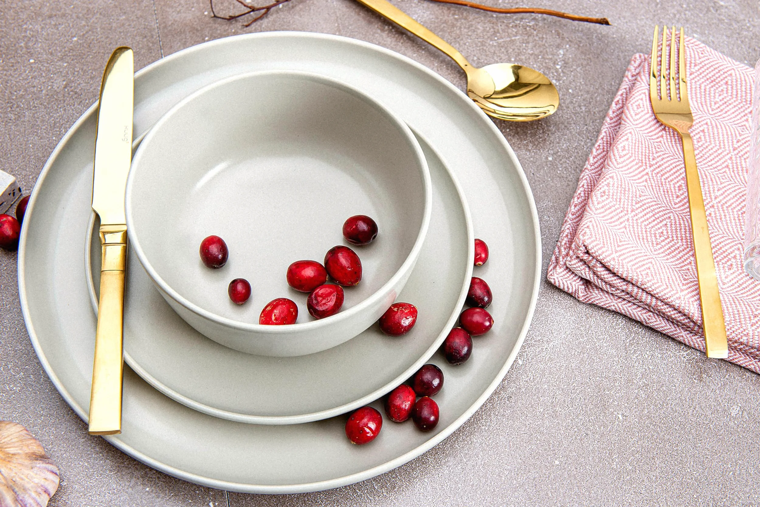 konsimo. VICTO Set 6 Platos Hondos - Platos Vajilla - Set Plato Hondo para 6 Personas - Apto para Microondas y Lavavajillas - Platos Hondos Sopa Modernas - 18,5 cm - Beige