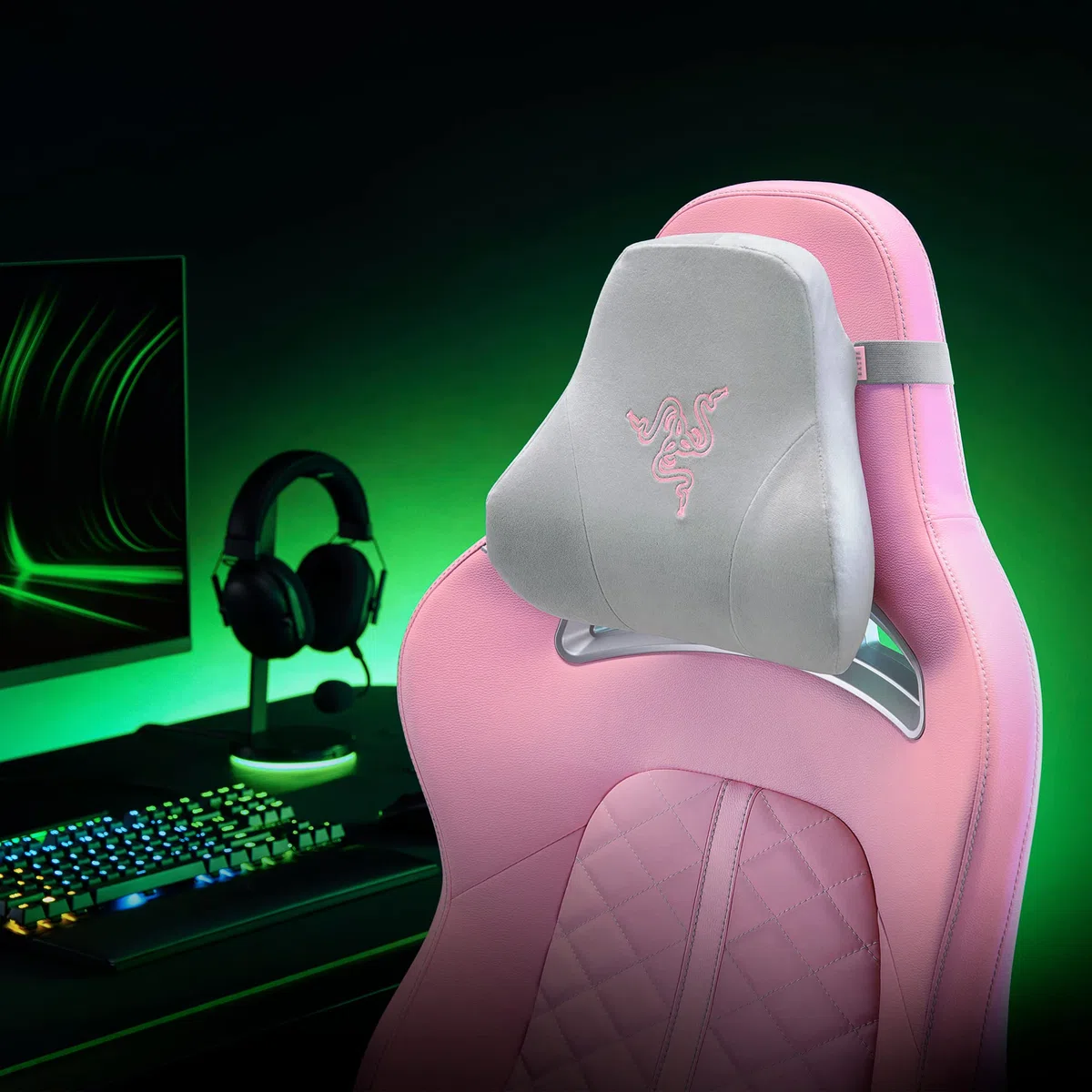 Razer Cojín de cabeza Soporte para cuello y cabeza para sillas de juego: diseño ergonómico, relleno de espuma viscoelástica, envuelto en terciopelo rosa de felpa - Cuarzo | Diseño ergonómico, acolchado de espuma viscoelástica, envuelto en terciopelo rosa