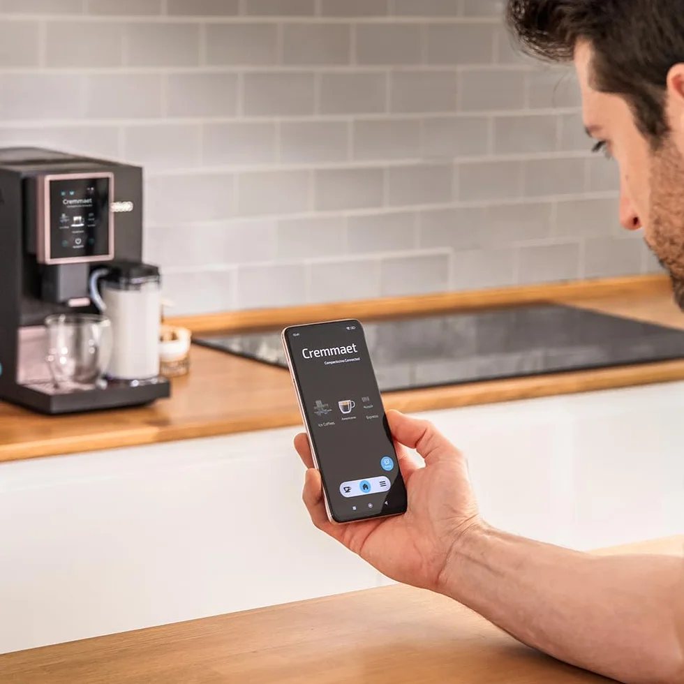 Cecotec Cafetera Superautomática Compacta con Wifi Cremmaet Compactccino Connected Black Rose. 1350W, 19 Bares, Pantalla TFT y APP, Molinillo, Tanque de Leche 400ml y 1L de Agua