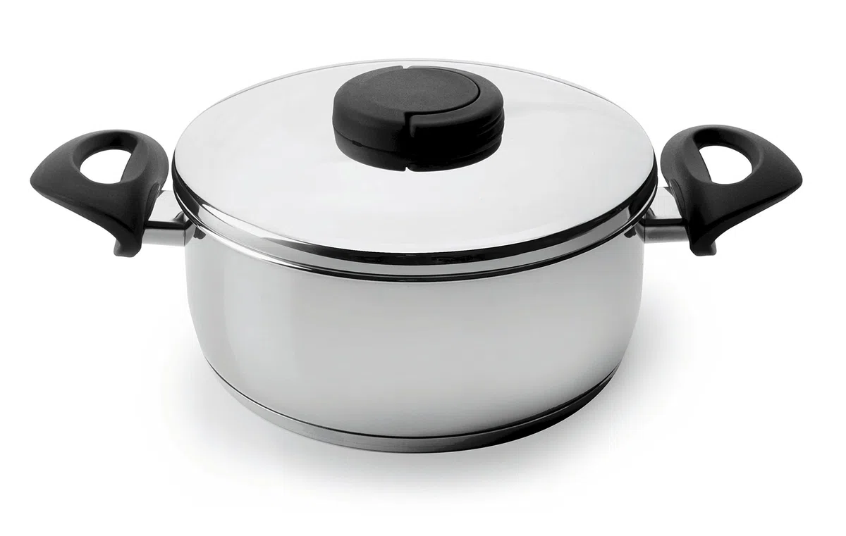 LACOR 85028 - Cacerola con Tapa Estudio 26 Acero Inoxidable - Profesional | En acero inoxidable, para guisos y cocciones uniformes; ideal para cocina profesional y uso diario en casa, para el día a día