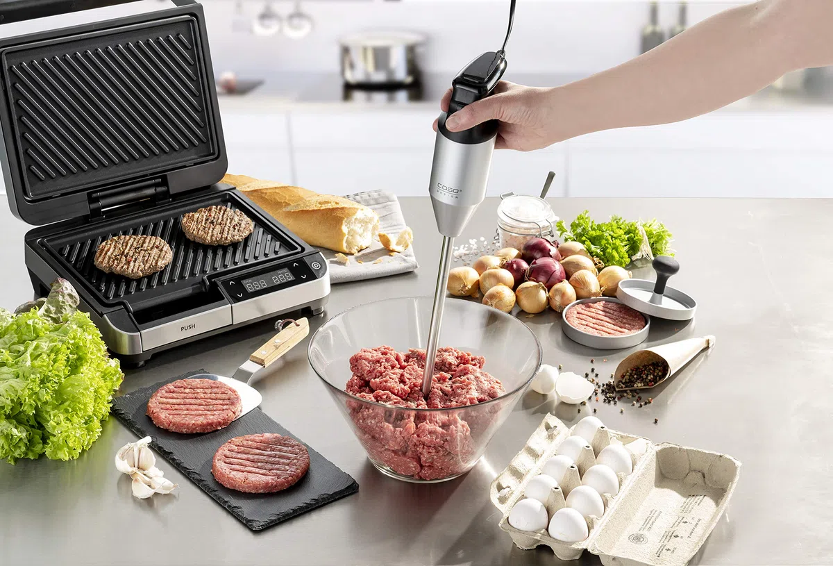 CASO HB 2400 Pro XL - Batidora de mano con accesorios, potente batidora de mano para mezclar, mezclar, batir, triturar, triturar, picar, varilla de acero inoxidable extralarga (29 cm), potente 24.000