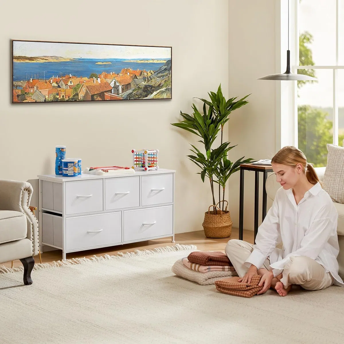 DUMOS Cómoda con cajones, cómoda y aparador para Dormitorio, Armario de 5 cajones, cómoda de Tela con Marco de Acero, Armario pequeño, Ideal para Pasillo, salón (Blanco)