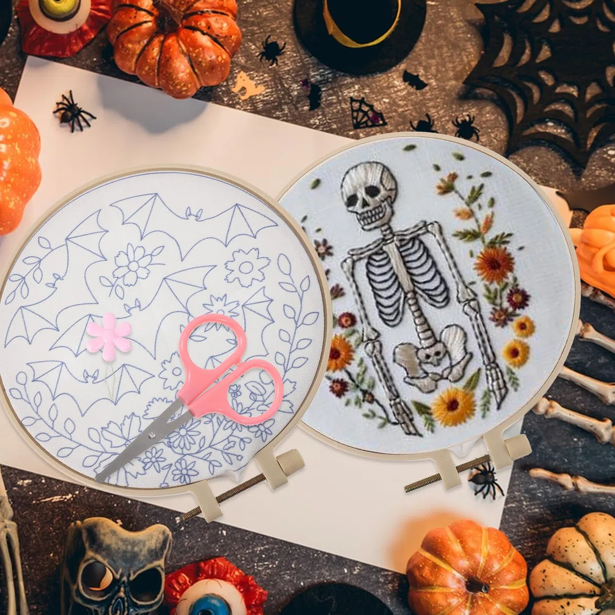 MUELODSIC Kit de Bordado DIY de Halloween para Principiantes 4 Patrones con Hilos Incluidos Tela para Bordar Juego Completo para Manualidades Creativas y Decoración Festiva