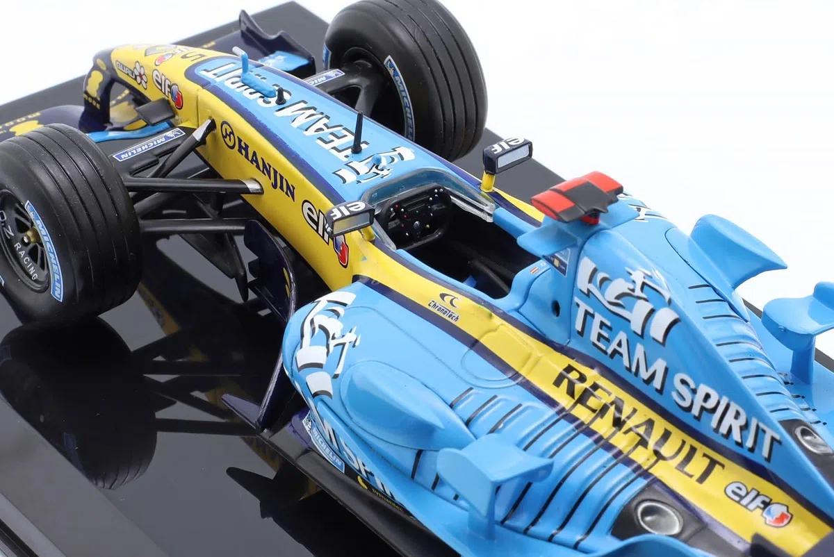 OPO 10 - Fórmula 1 Escala 1/24 Compatible con Renault R25 Fernando Alonso 2005 Campeón del Mundo Model Car OR028
