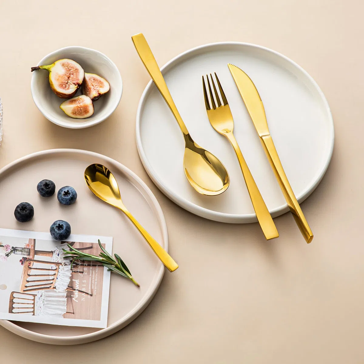 Vancasso - Cubiertos de mesa para 6 personas, 24 piezas, de acero inoxidable, incluye 1 cuchillo, 1 tenedor, 2 cucharas, para la familia, el restaurante, oro