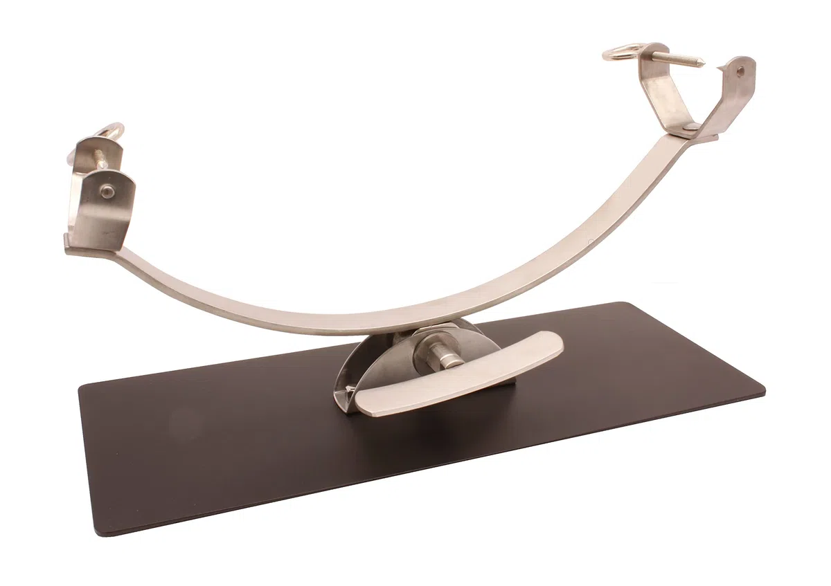 FERRETERIA LEPANTO Soporte jamonero New Generation basculante con herraje Inoxidable y base de acero color negro