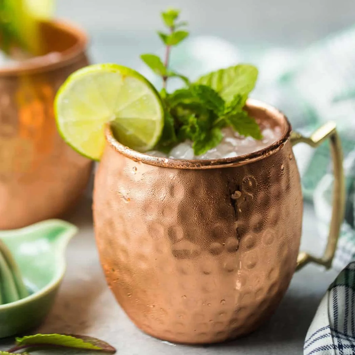 Zap Impex Juego de tazas de cobre Moscow Mule 8-100% cobre sólido puro hecho a mano de grado alimenticio vaso de cobre de 16 onzas