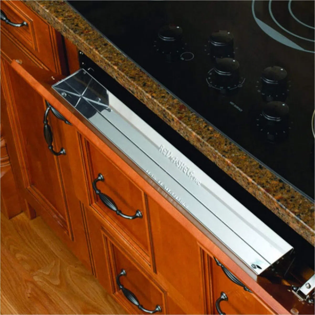 Rev-A-Shelf Bandeja de Acero Inoxidable de 16 Pulgadas, Serie 6581