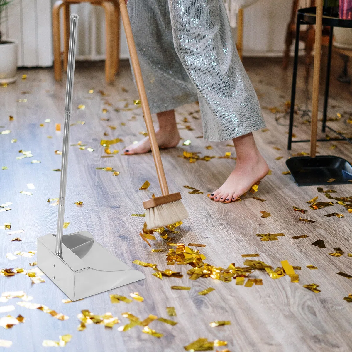 Pala Recogedor de Basura de Acero Inoxidable con Mango Ergonómico Gran Capacidad y Diseño Elegante para Limpieza Doméstica y Oficina Práctico Utensilio de Hogar Resistente y Fácil