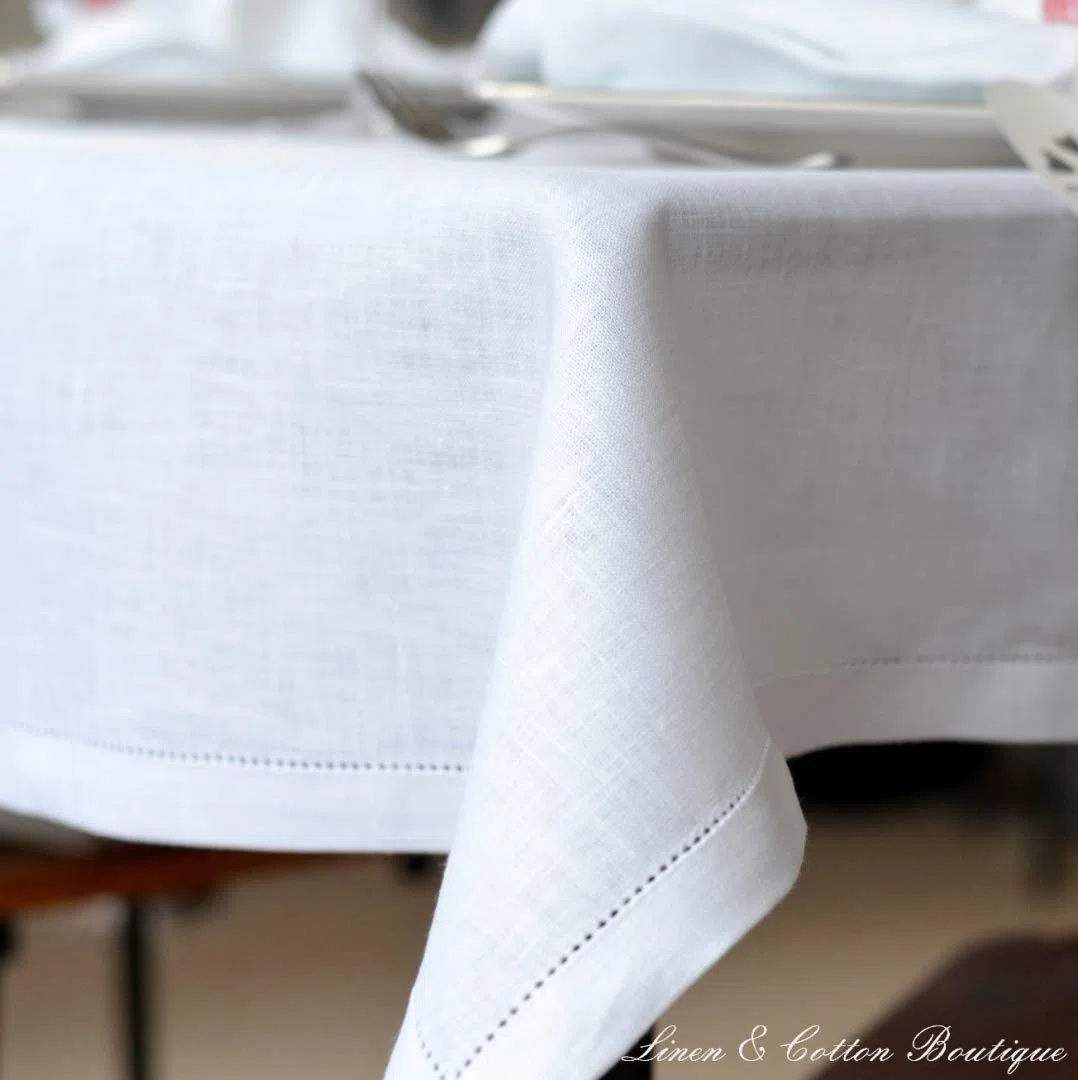Linen & Cotton - Mantel Florence Muy Elegante de Tela con Vainica, 100% Lino (143 x 250cm, Blanco)