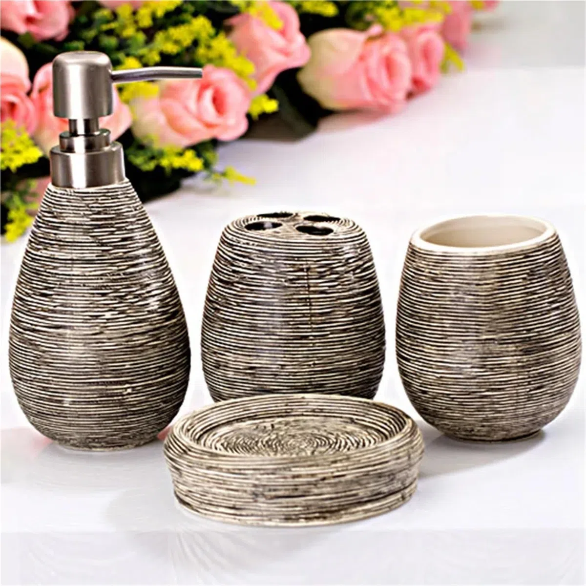 Set De Baño Juego de cerámica for baño, dispensador champú, Botella, jabonera, Soportes for cepillos Dientes, Accesorios for Taza Enjuague(Brown 4pcs)