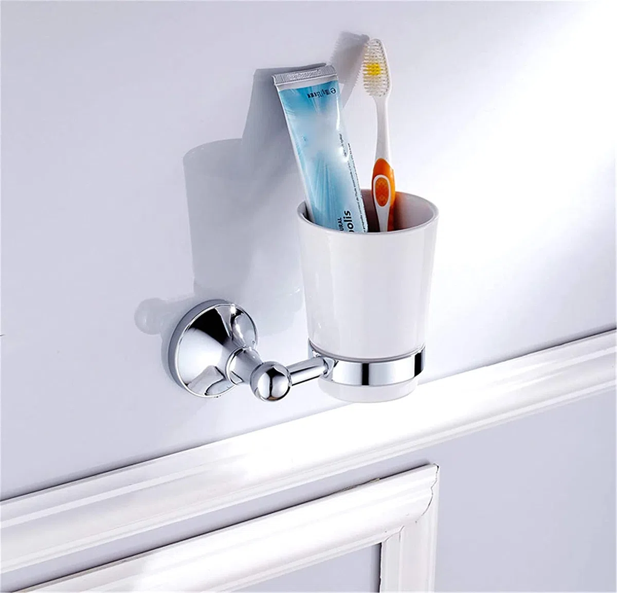 Portavasos para cepillos de Dientes， Soporte Moderno for Cepillo de Dientes Plateado Brillante con Taza de cerámica, Accesorios de baño de latón for Montaje en Pared, perforación(Bronze)