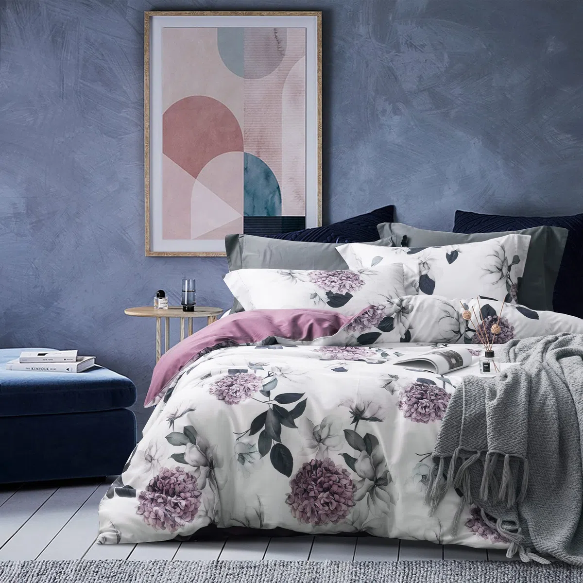MILDLY Funda de edredón 220x240 de algodón con flores de hortensia violeta, 100% algodón lavado, textura de lino, certificado Oeko-TEX, juego de cama tropical con flores 220x240 de algodón con 2