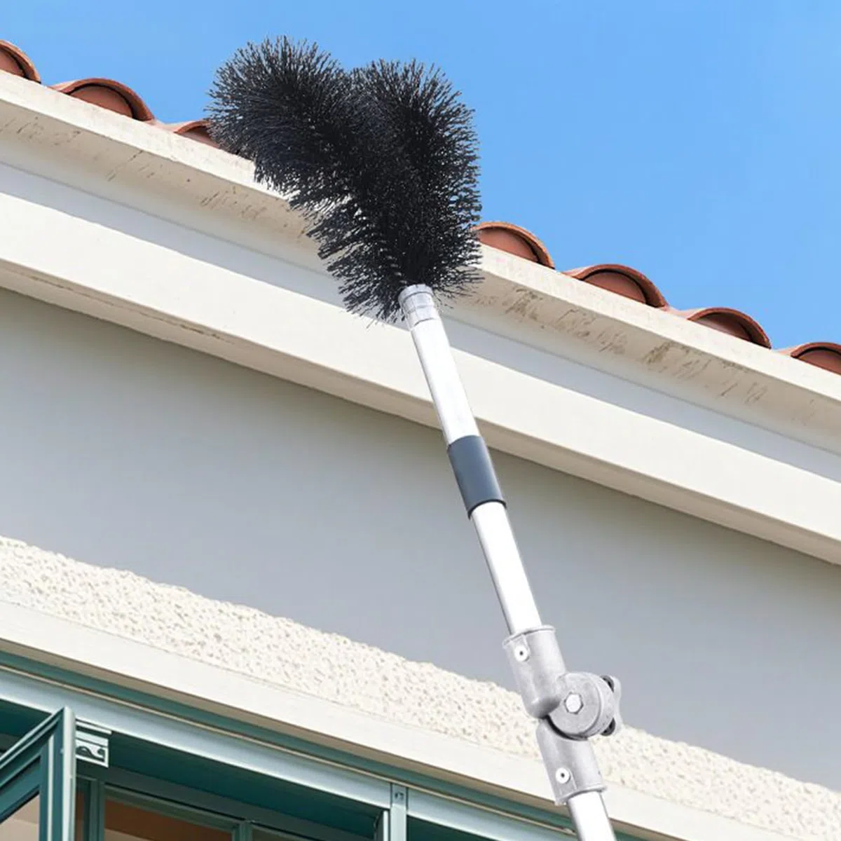 Teles - Kit de limpieza de canalones ligero con cepillo y pala para techo y herramienta de canalón para un cuidado seguro en el hogar, fácil acceso y limpieza eficiente