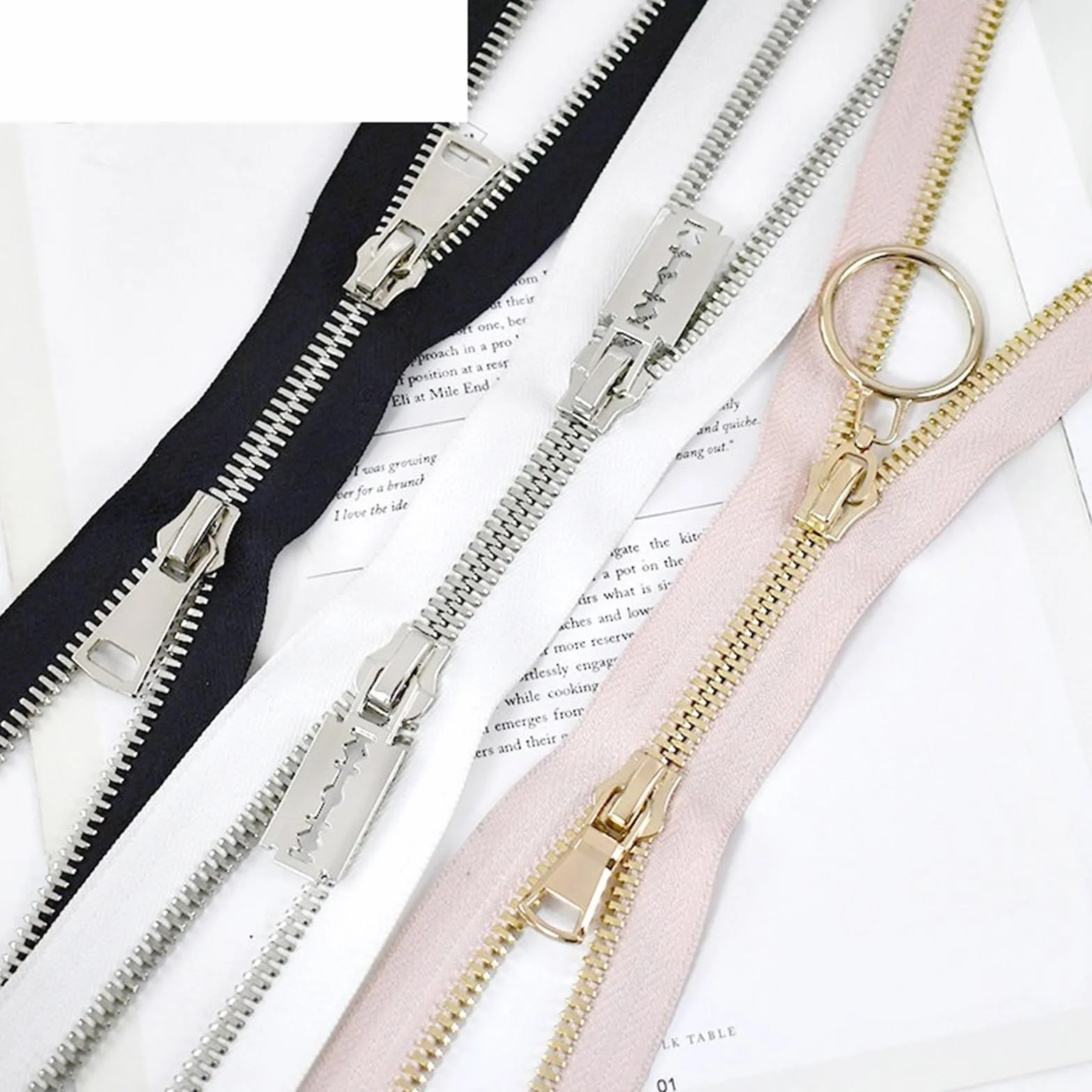 1 cremallera de doble cursor metálica de 80/100/120 cm, número 8, con extremo abierto, for reparación de abrigos y chaquetas de plumas.(BlackSilver,120cm)