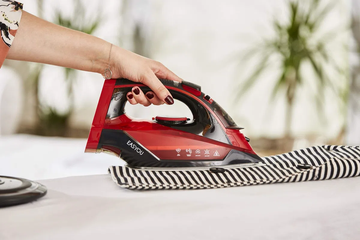 Easyou Plancha de Vapor, Plancha de Vapor Inalámbrica Simple Move 2400 W