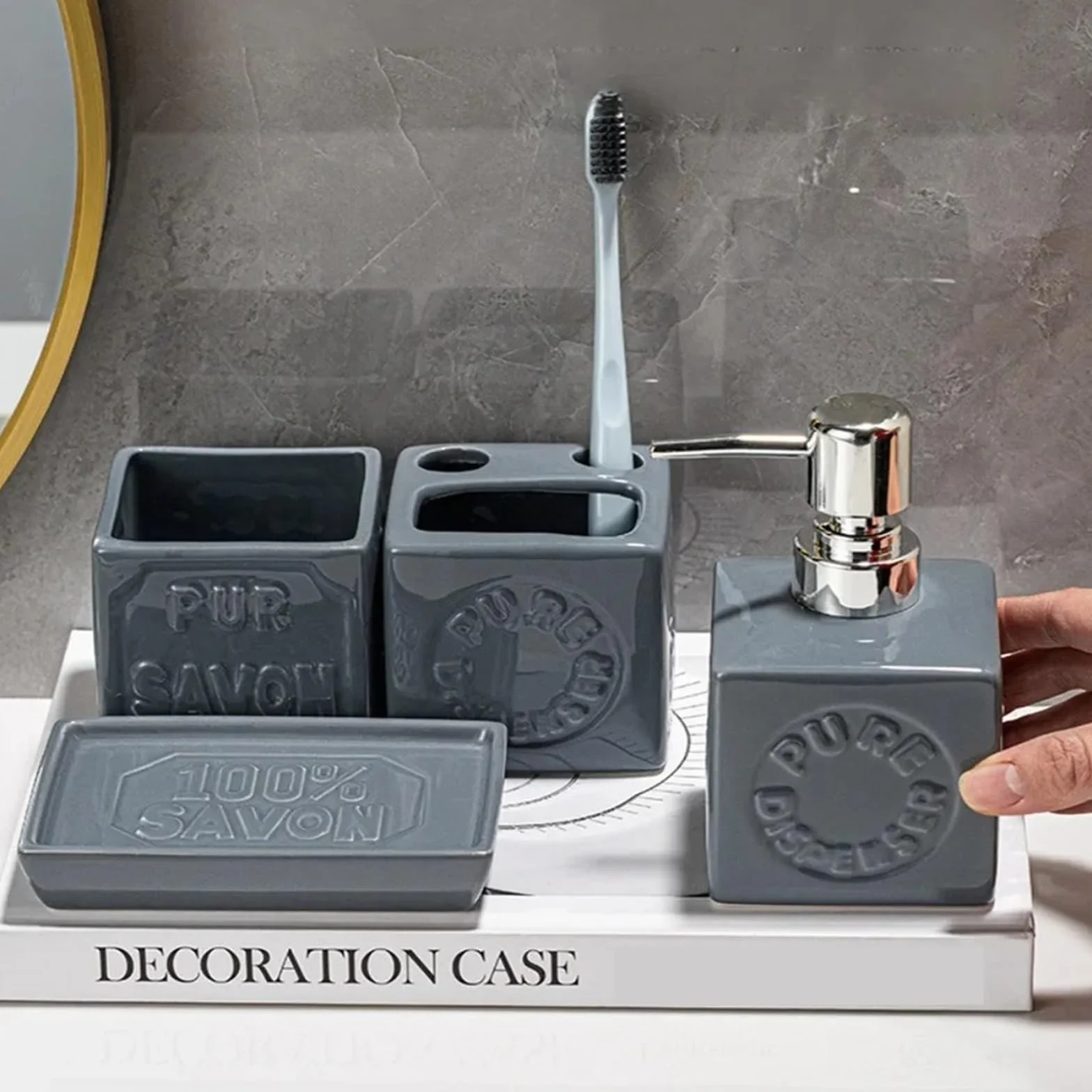 Dispensador de Jabon Juego de Accesorios baño 4 Uds., Juegos completos, dispensador jabón, Soporte for Cepillo Dientes, Taza y Plato for Lavar el ratón(White)