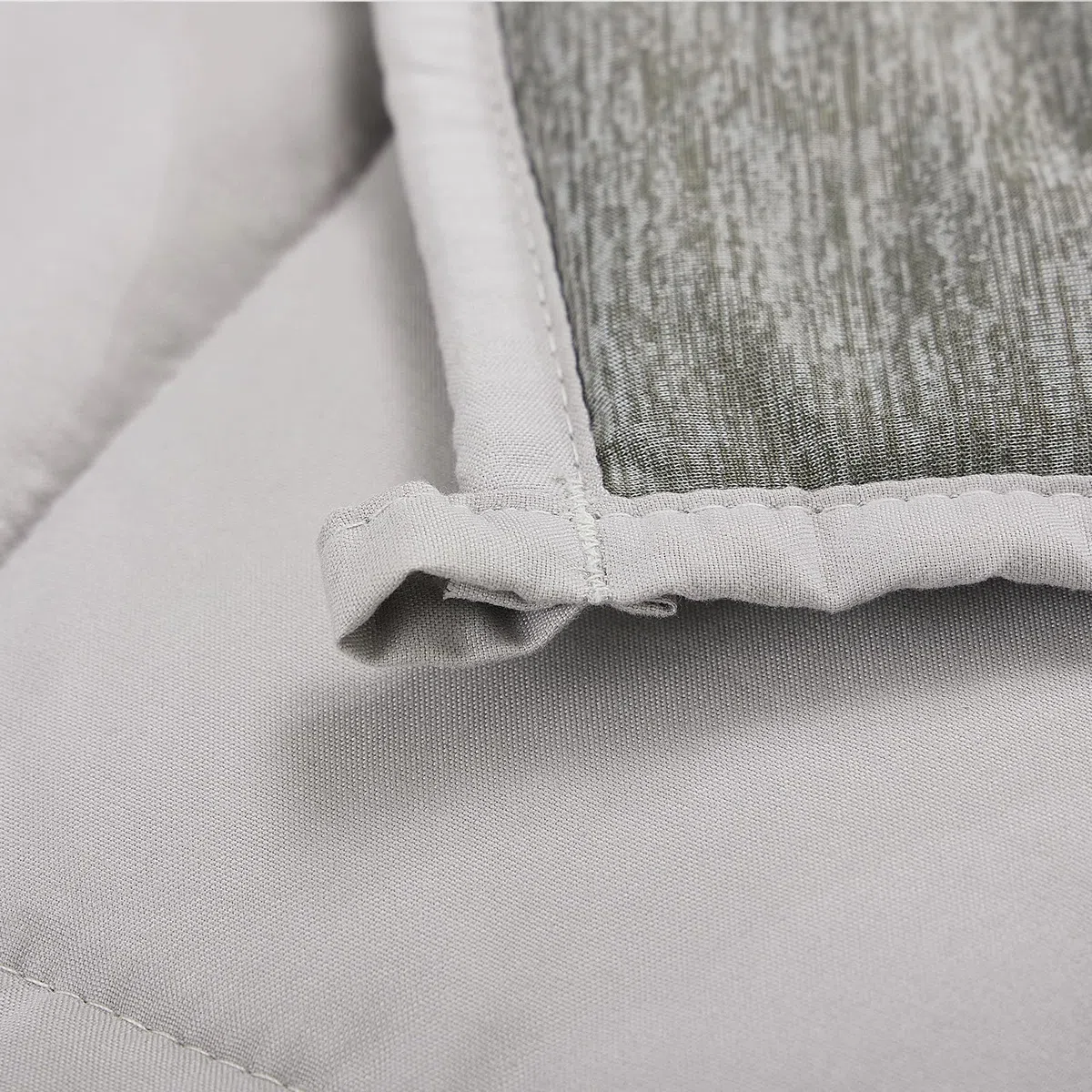 Manta con peso de 15 libras, tamaño Queen, manta refrescante para adultos que duermen con calor, manta de cama suave universal para todas las estaciones, 60 x 80 pulgadas, 15 libras, color gris